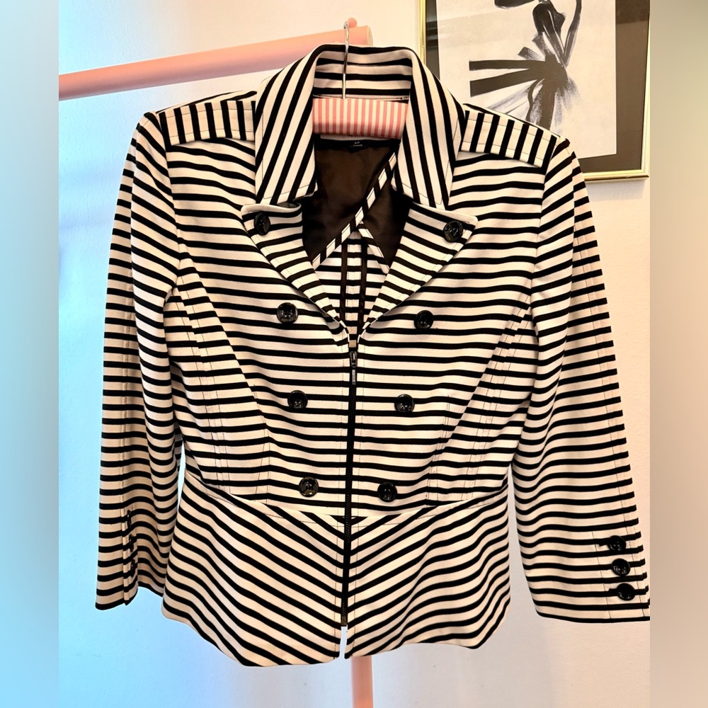 TAHARI BY ARTHUR S. LEVINE- STRIPED BLAZER JACKET